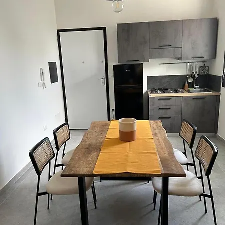 Stanza A Con Angolo Cottura E Apartment Tricase