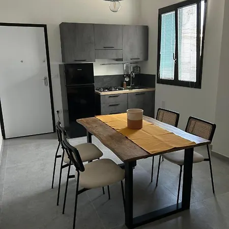 Stanza A Con Angolo Cottura E Apartment